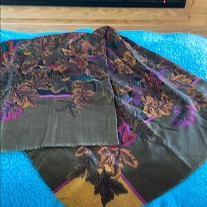 Floral Patterned Scarf/Wrap